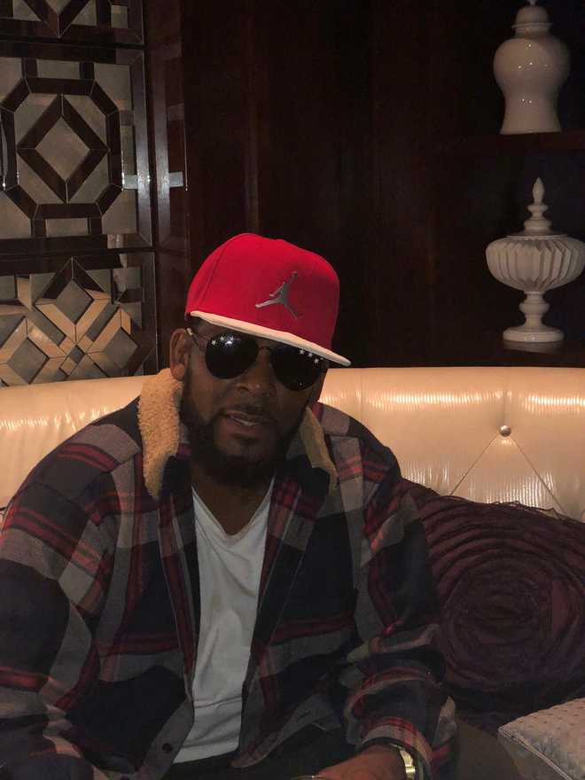 R Kelly documentary based on sex abuse claims in works
