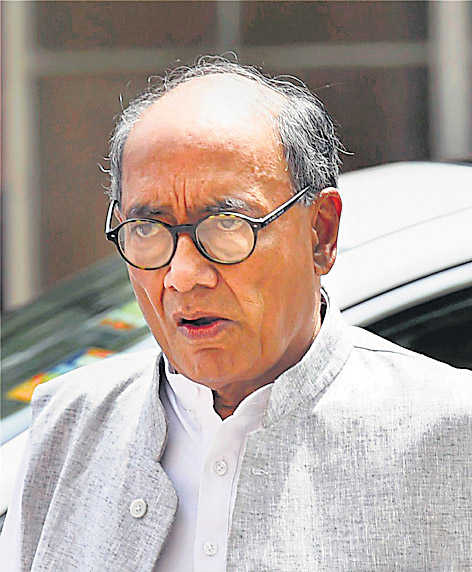 Rahul rests Digvijay from all AICC roles