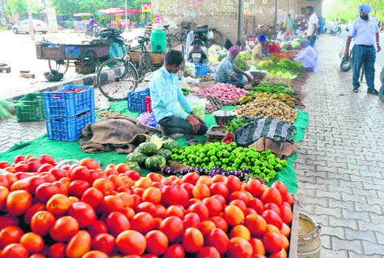 Supply of vegetables, milk resumes in city