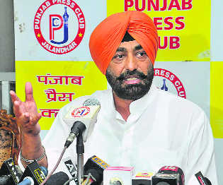 Support Sikh referendum, but stand for united India: Khaira