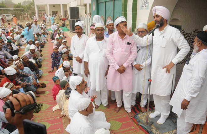 Eid-ul-Fitr celebrated with fervour in city