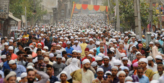 Religious fervour marks Eid celebrations