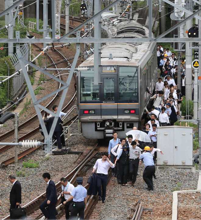 3 dead, dozens injured by quake in Osaka in western Japan