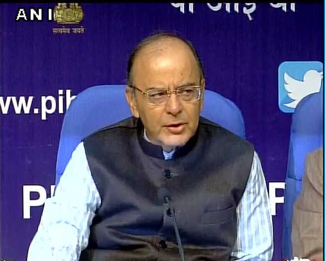 Jaitley hints at no cut in excise on petrol; asks citizens to pay taxes