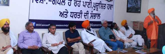 Make demand for pure water a campaign, says Seechewal