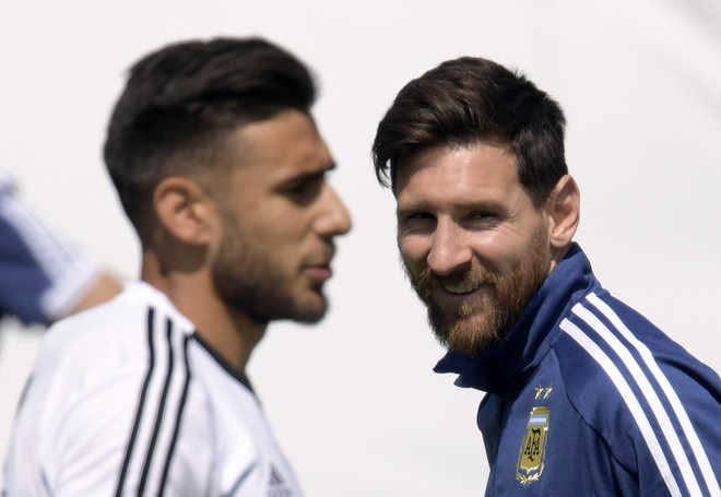 Argentina rally behind Messi ahead of key Croatia clash