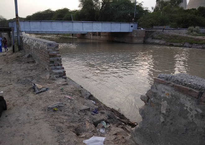5 years on, side-lining of canal yet to begin