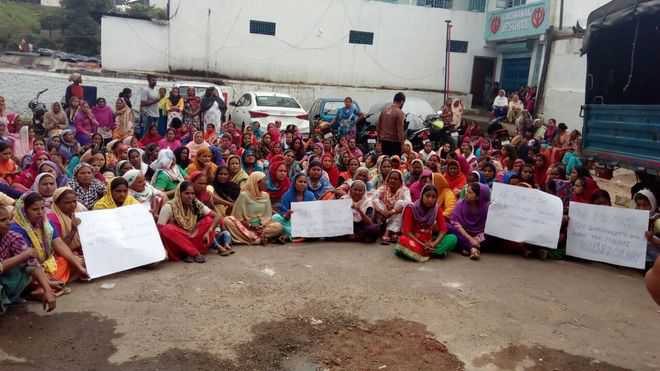 Punjabi Lane women protest Shillong’s relocation survey