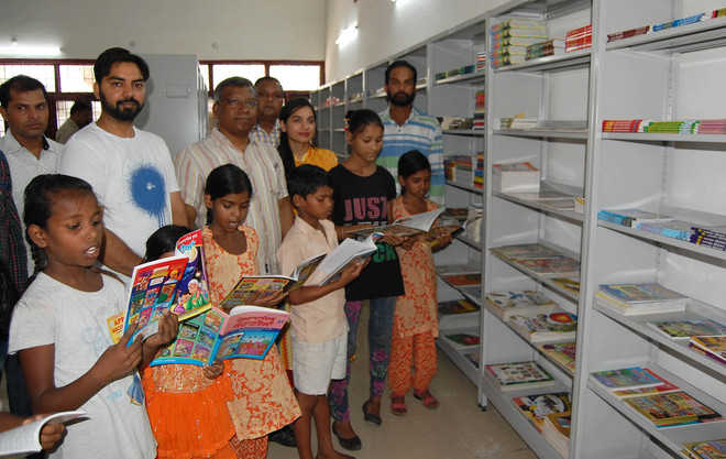 Admn opens library for underprivileged kids