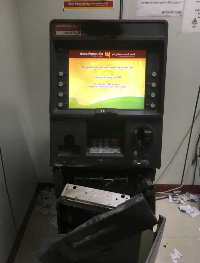 ATM damaged in bid to loot money