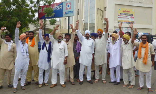 Fazilka farmers protest scarcity of canal water