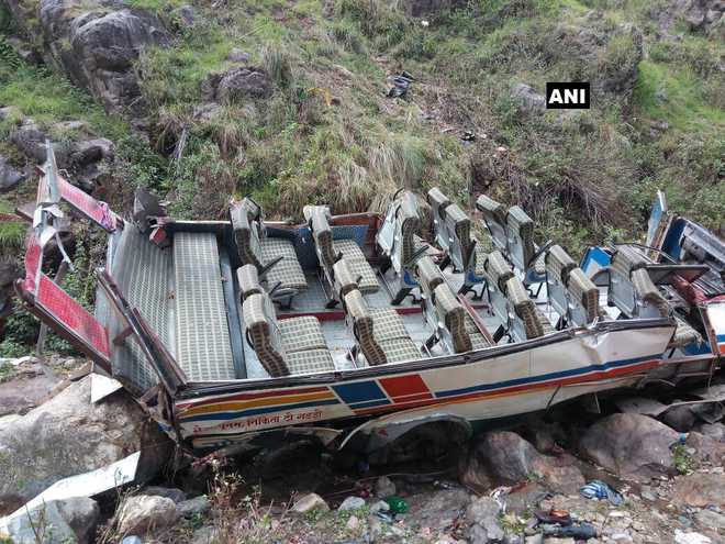 48 killed as bus plunges into deep gorge in Uttarakhand''s Pauri