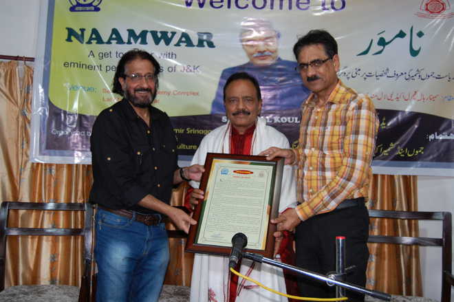 Art academy holds interaction with TV artiste Shadi Lal Koul