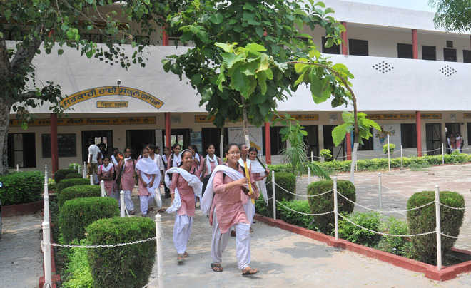 With hi-tech facilities, 259 govt schools to go smart