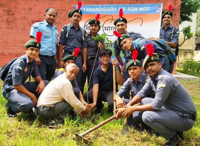 NCC cadets hold cleanliness drive