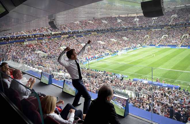 Macron cheers from the stands—then ‘dabs’ in the changing room