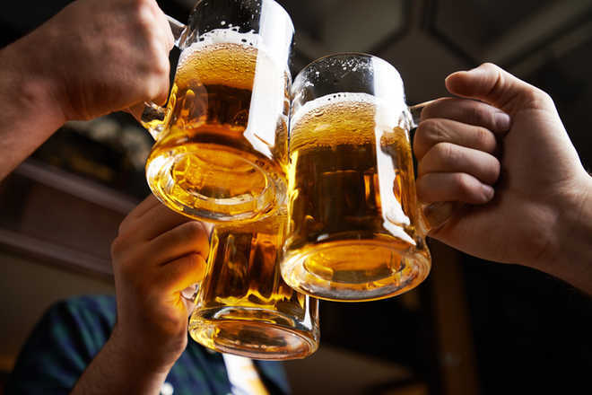 Drinking in public in Goa will soon invite heavy fine