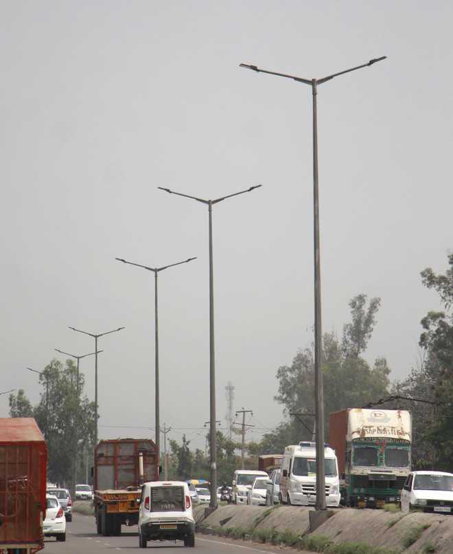 Congress councillor seeks review of LED lights project