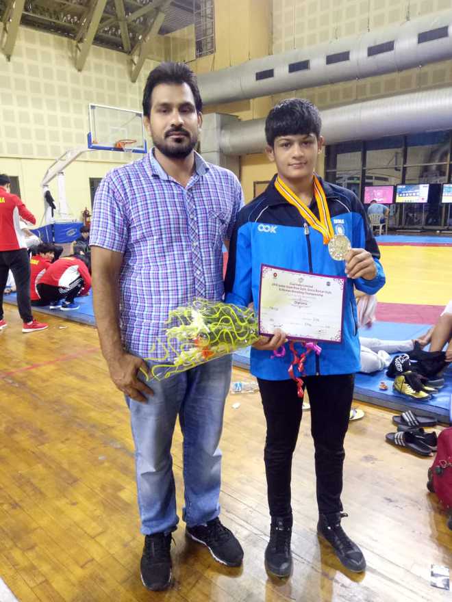 Haryana girl wins silver in Asian wrestling championship