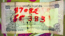 Offender wrote phone number on Rs 50 note with victim’s lipstick