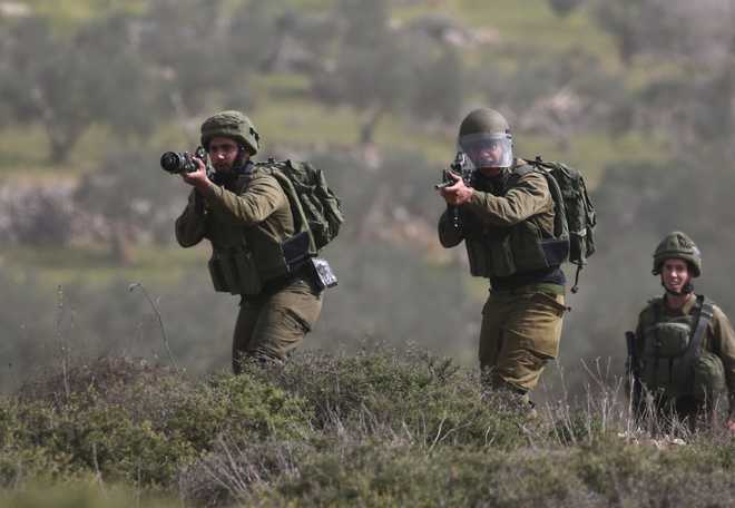 Israeli forces kill Palestinian teen in West Bank raid: Medics