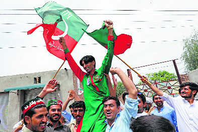 Imran’s rivals gear up for agitation
