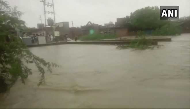 49 killed as heavy rain lashes Uttar Pradesh