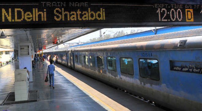 Shatabdis packed to capacity, barring weekdays