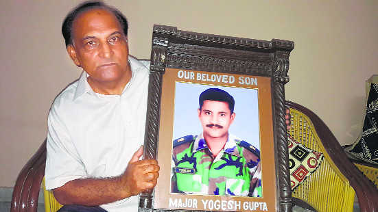 Major Yogesh Gupta was martyred in J&K in 2002; he killed 4 terrorists