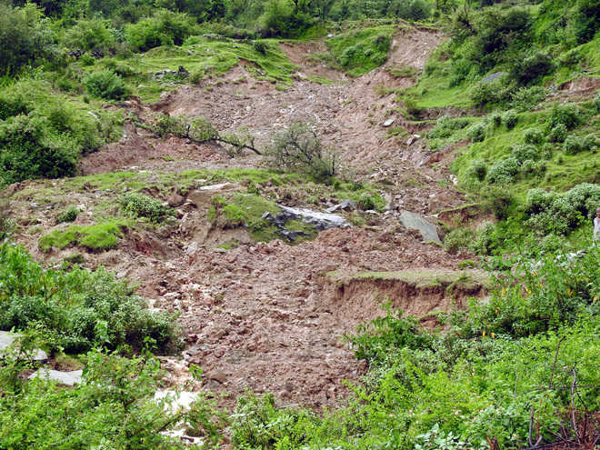 Landslide in Dharamsala village, 8 houses damaged