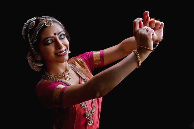 classical dance bharatanatyam mudras