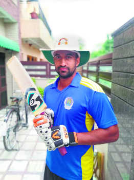 Prashar helps city boys to victory