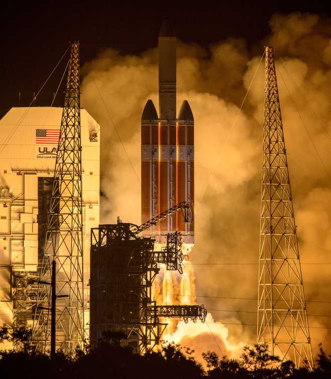 NASA launches probe to go deep into Sun''s scorching atmosphere