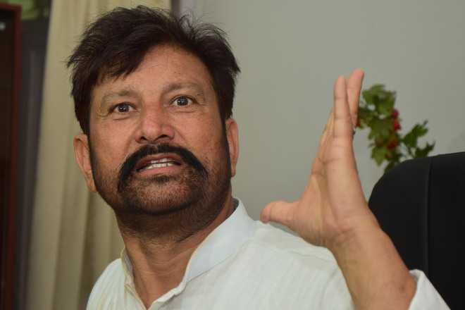 In show of strength, Lal Singh to hold I-Day event