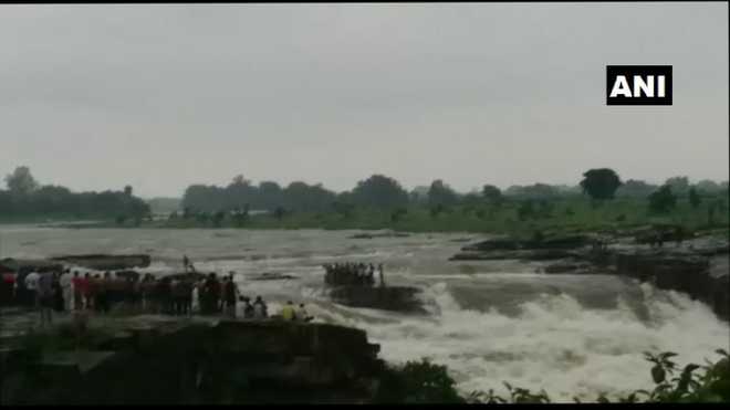 Five feared drowned near waterfall in MP''s Shivpuri district