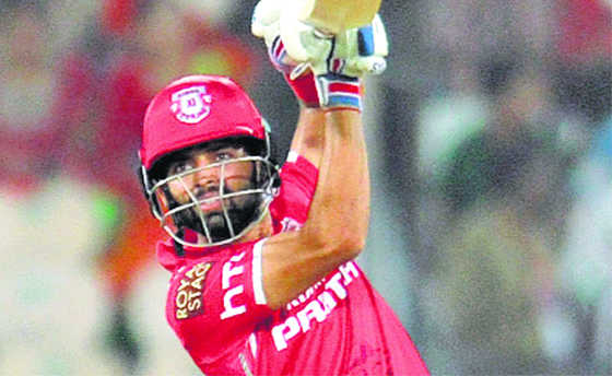Manan guides Chandigarh into final