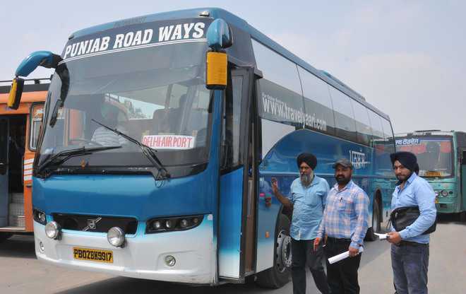 Volvo bus service for Delhi airport picks up