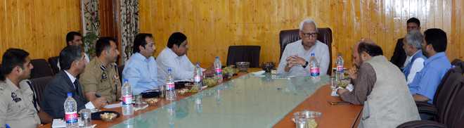 Governor visits Pulwama, discusses public facilities with three legislators