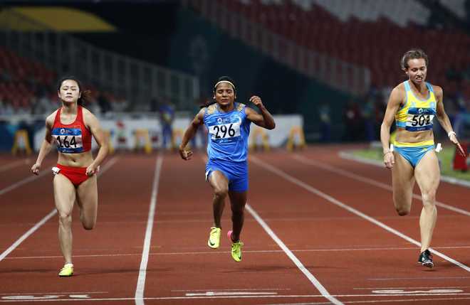 First Medal In Years In Women S 100m Dash As Dutee Clinches Silver
