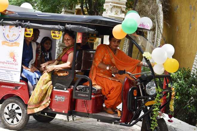 Hisar gets first woman auto driver