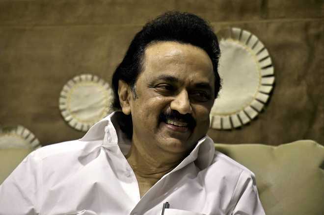 Stalin elected as DMK chief unopposed amid threats by brother Alagiri