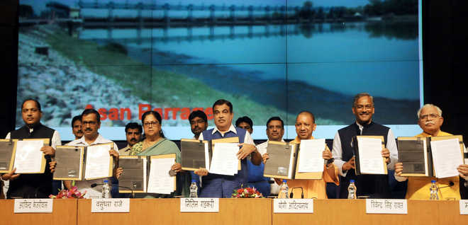 Centre signs MoU with 6 states for Lakhwar multipurpose project