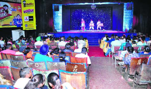 Magic shows lost prominence due to Internet: Magician
