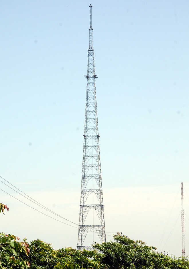 Govt plans FM channel to counter Radio Pakistan