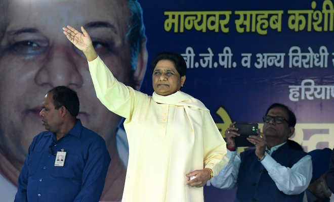 Mayawati’s mixed signals