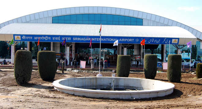 Despite test run, night flights yet to take off at Srinagar airport