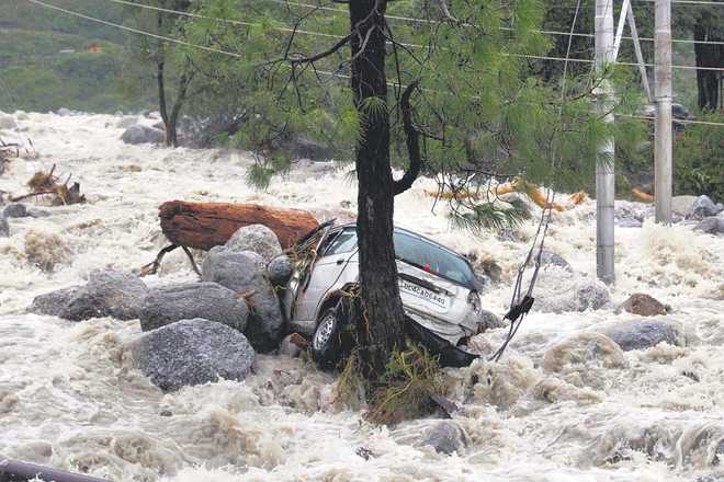 Traffic on Chandigarh-Manali highway resumes after 36 hours
