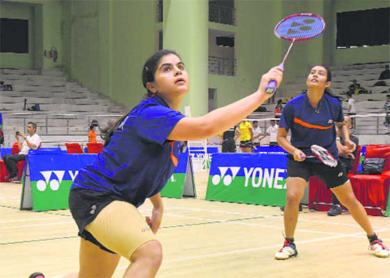Top seed Aakarshi in next round