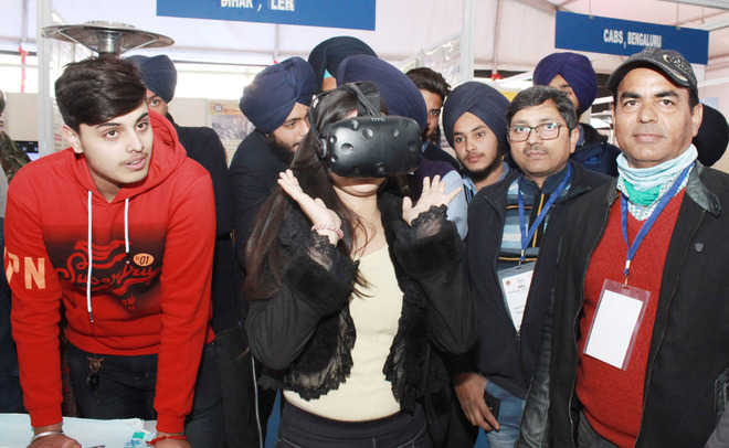 Students make beeline to use DRDO simulator
