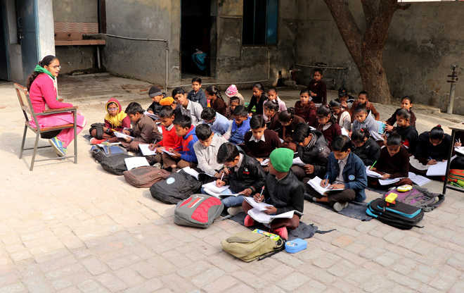 Kids Brave Chill Sit On Floor In City Govt Schools